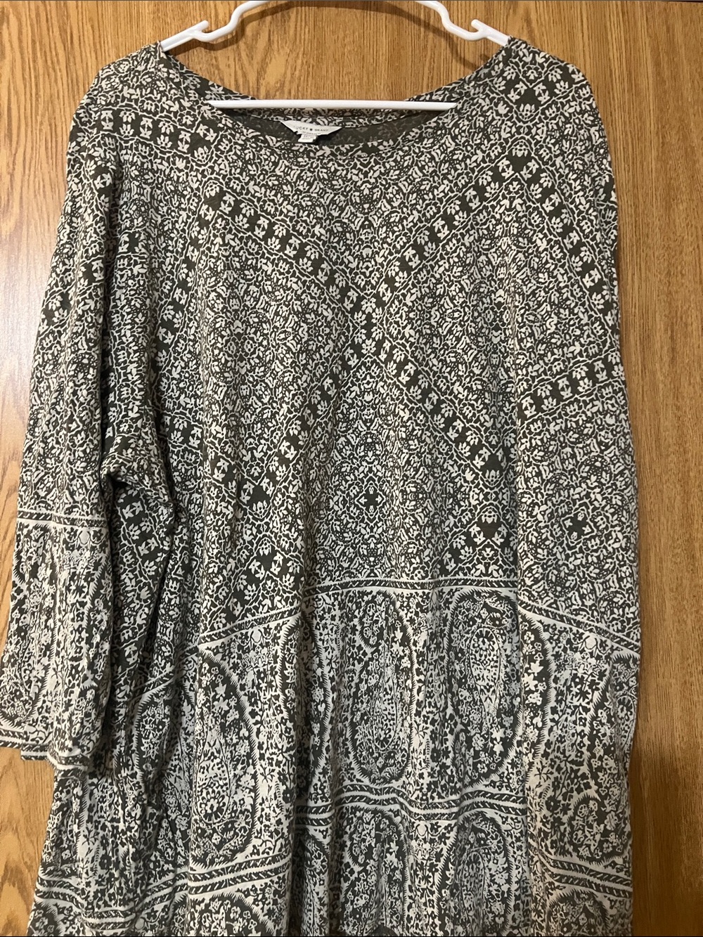 Lucky Brand Olive and Cream Paisley Tunic